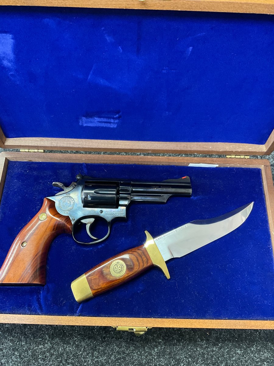 Smith & Wesson 19-3 Texas Rangers