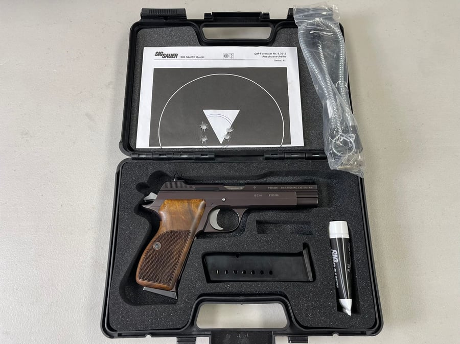 SIG Sauer P210