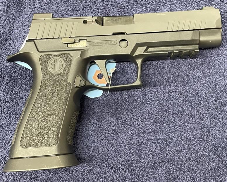 SIG Sauer P320 Flared Base