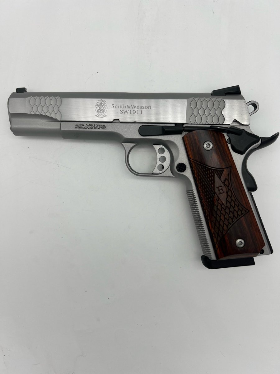 Smith & Wesson Sw 1911