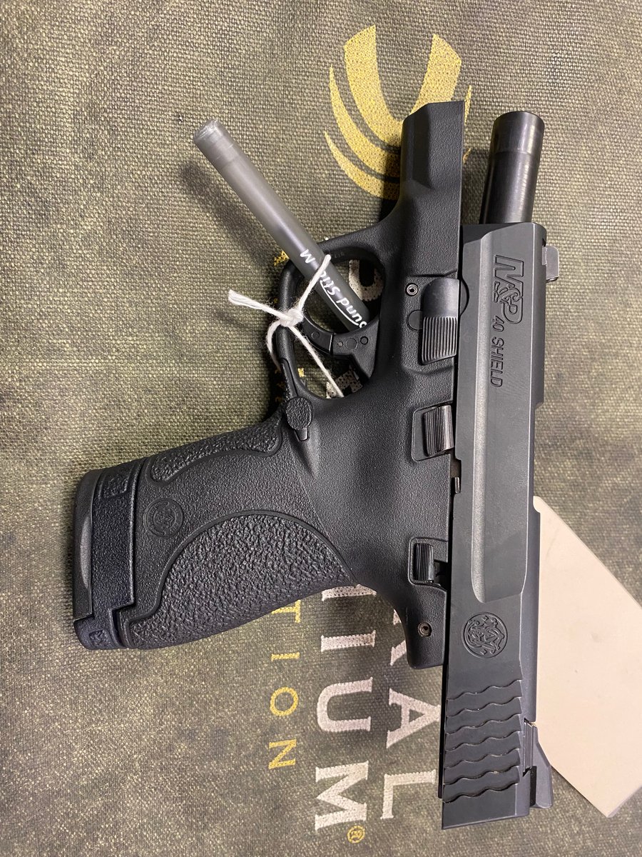 Smith & Wesson M&P 40 Shield 180020