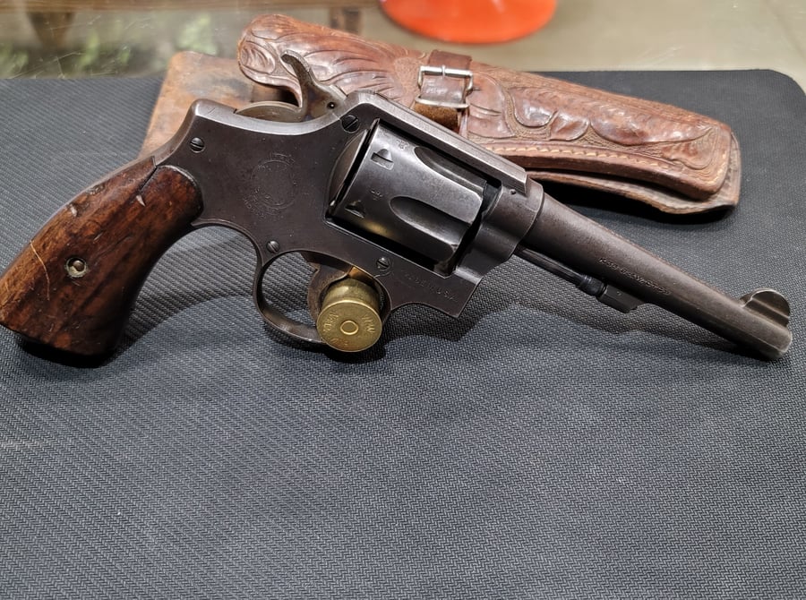 Smith & Wesson 10-7