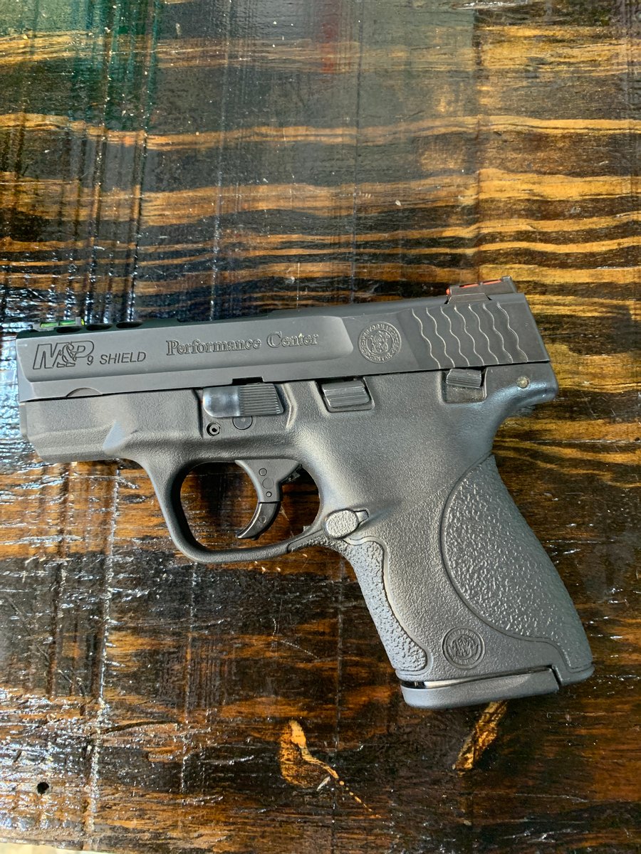 Smith & Wesson 9mm M&p9 Shield