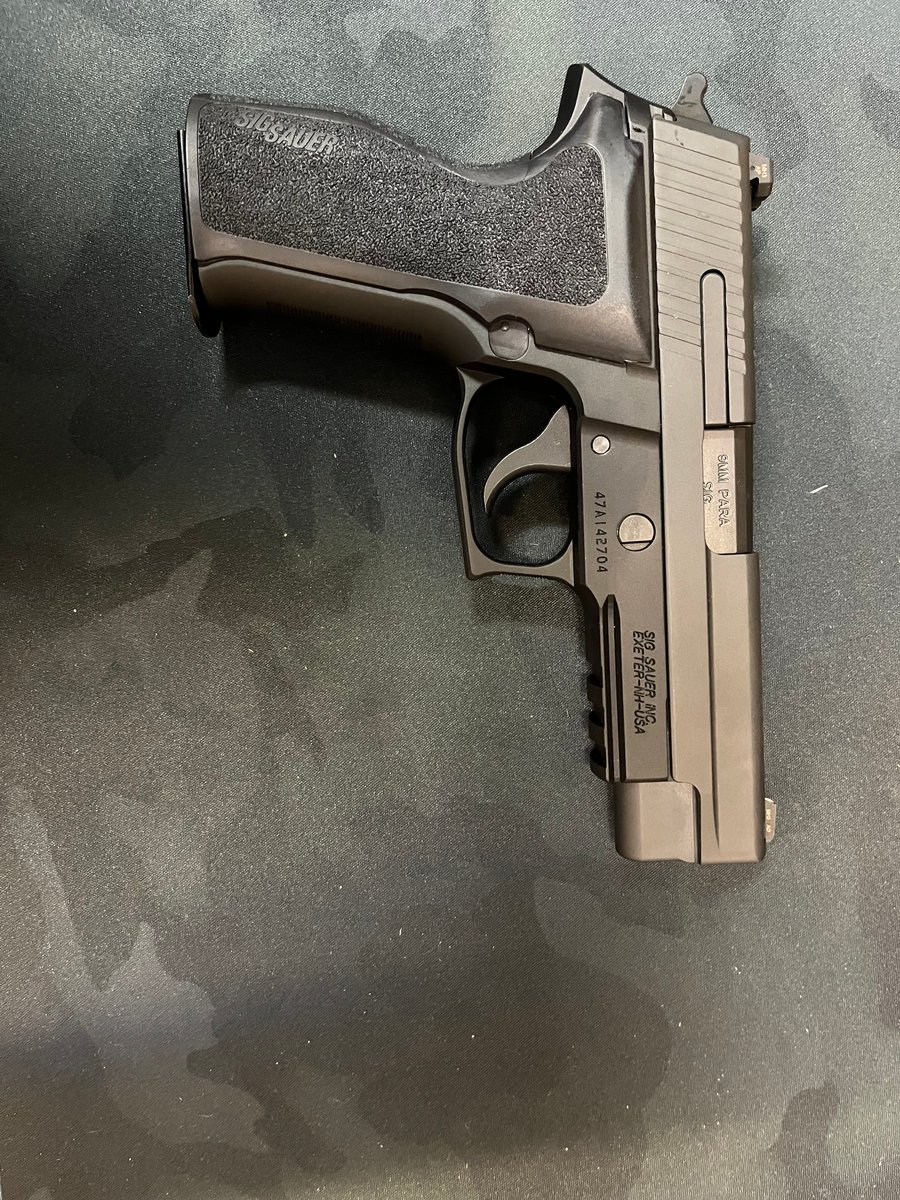 SIG Sauer P226 Stainless with Night Sights