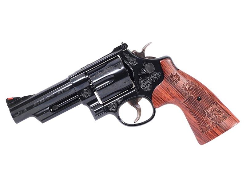S&W Classics Model 29 .44Mag 4' 6rd Revolver, Machine Engraved