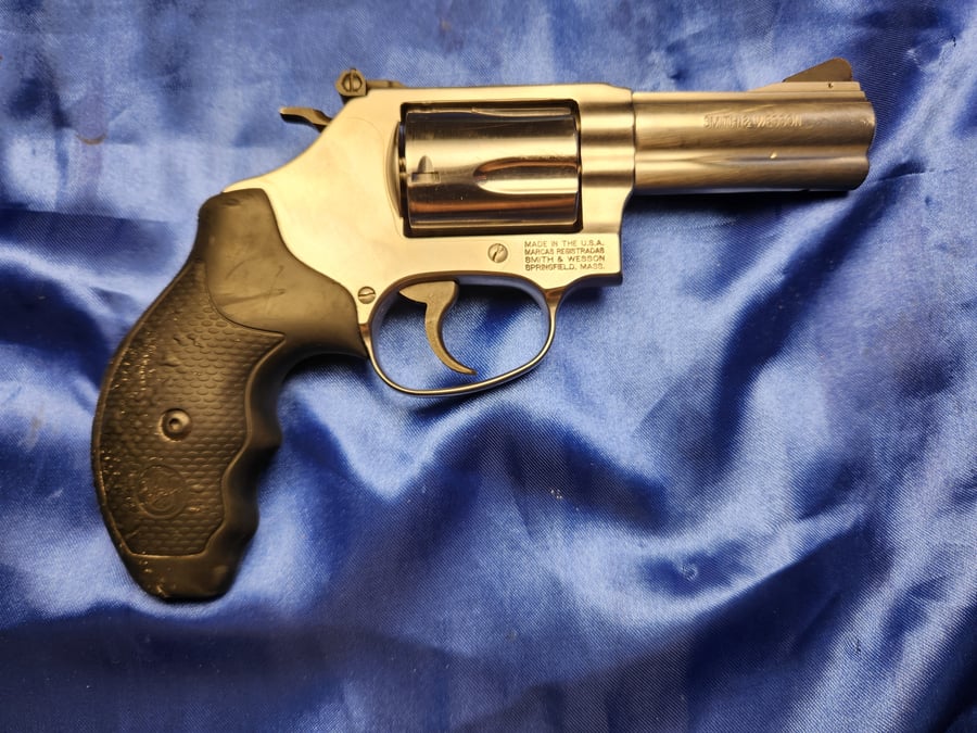 Smith & Wesson Model 60-15