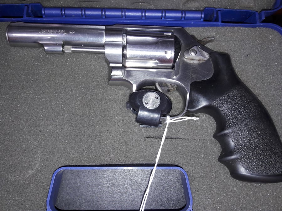 Smith & Wesson 64-8
