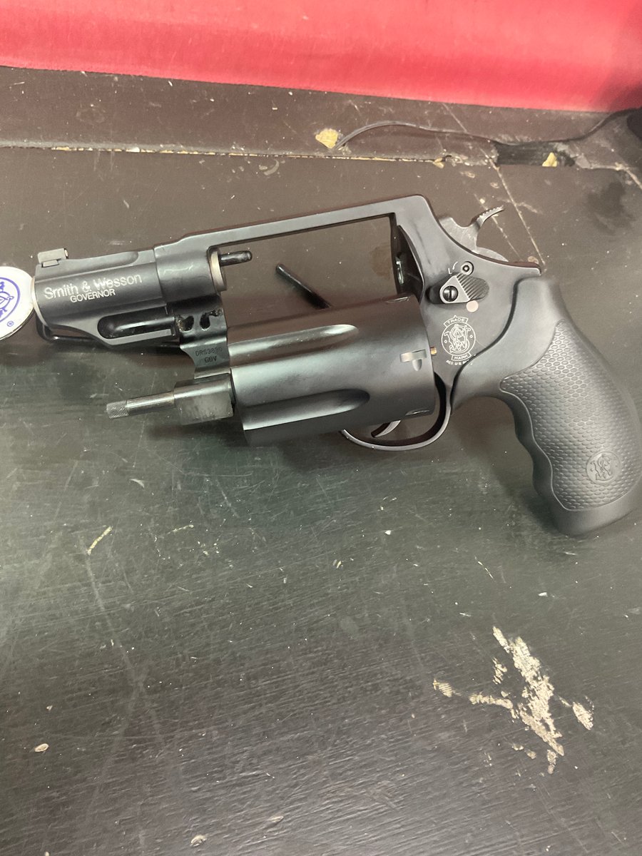 Smith & Wesson Governor