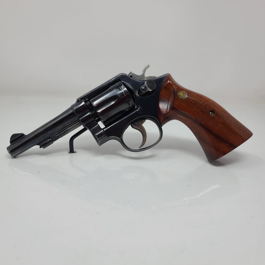 Smith & Wesson 10-5