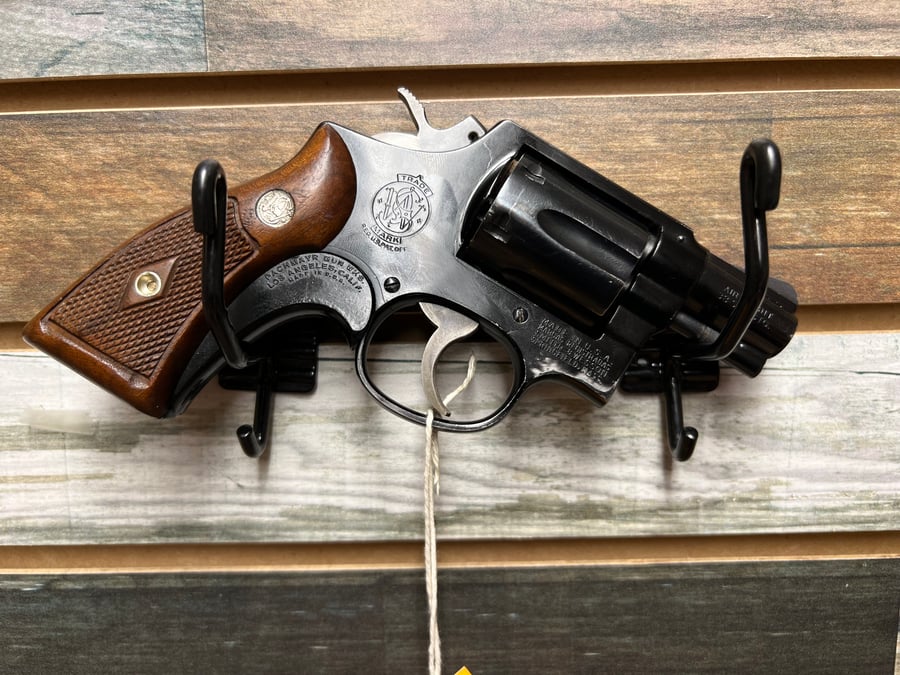 Smith & Wesson 12
