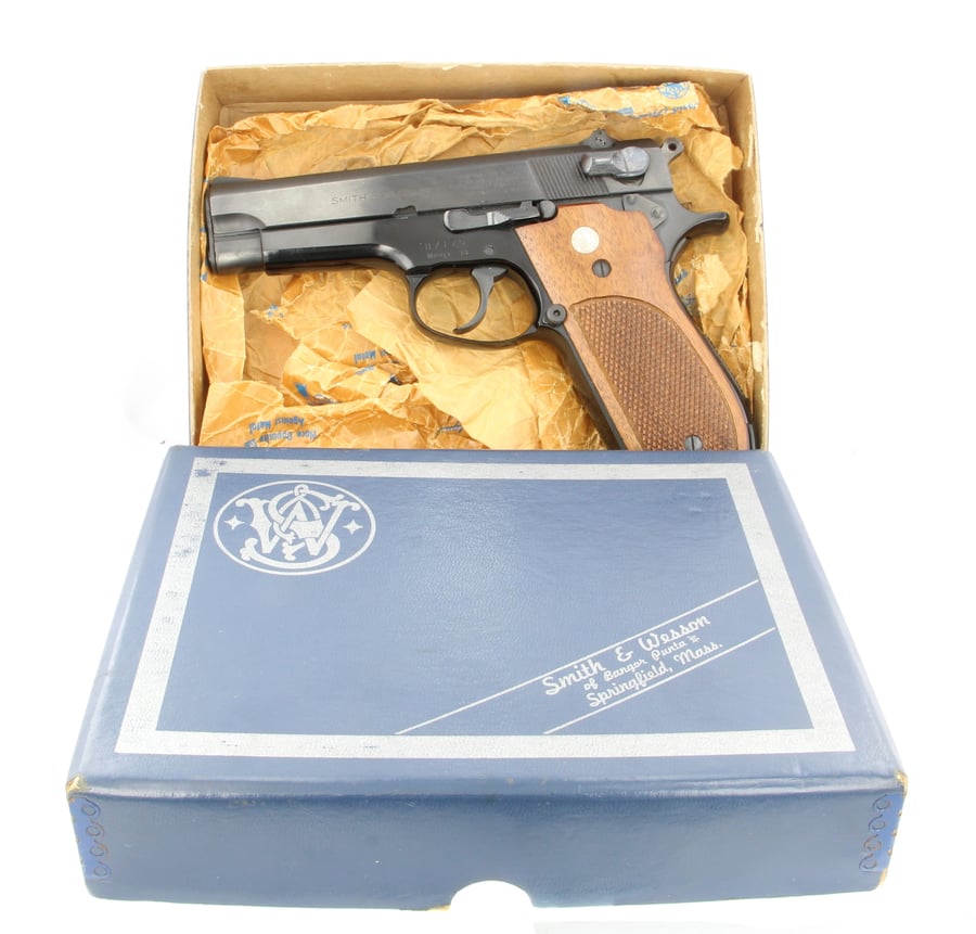 Smith & Wesson Model 39-2