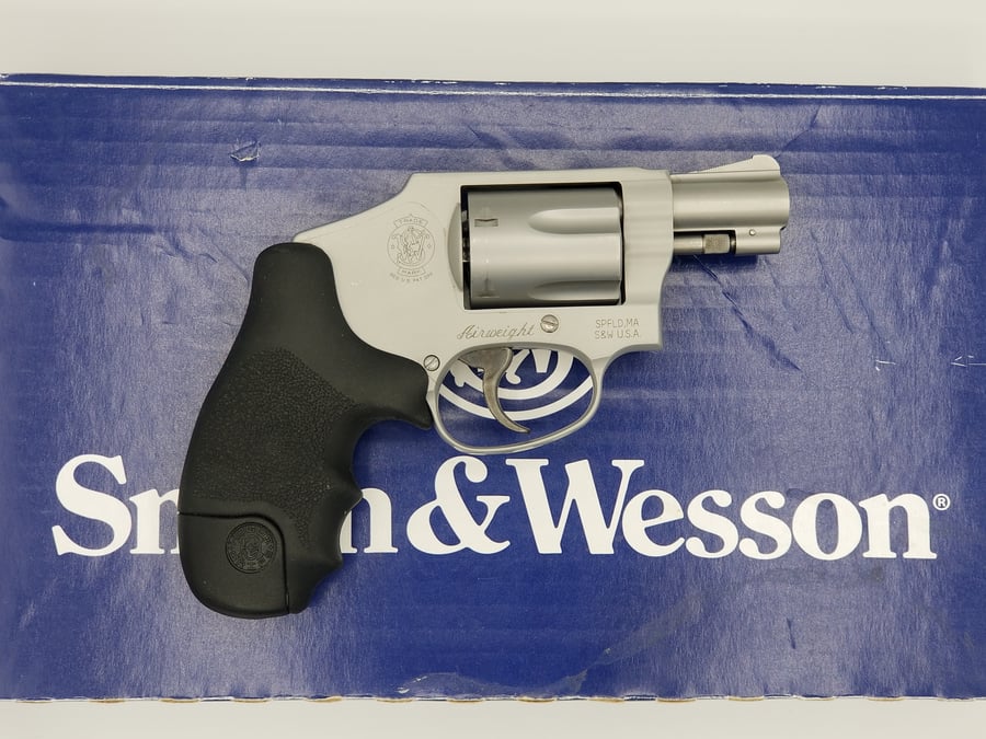 Smith & Wesson 642-2 Airweight